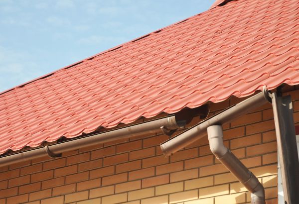 Loose Gutter Repair in Granville