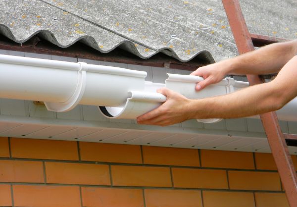 Gutter Hanging in Granville